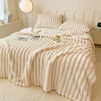 Plaid en fausse fourrure de lapin – photo 2